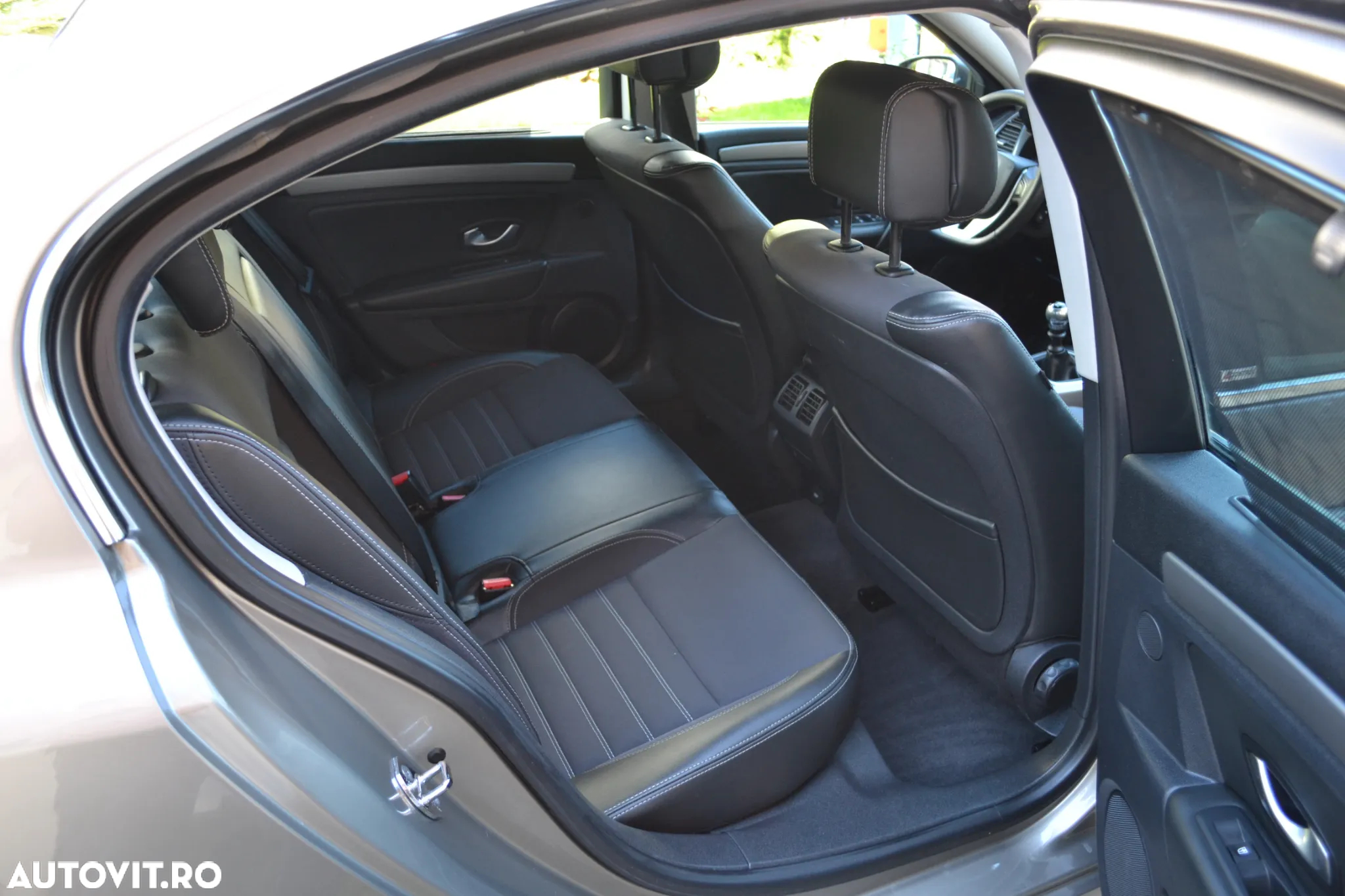 Renault Laguna - 8