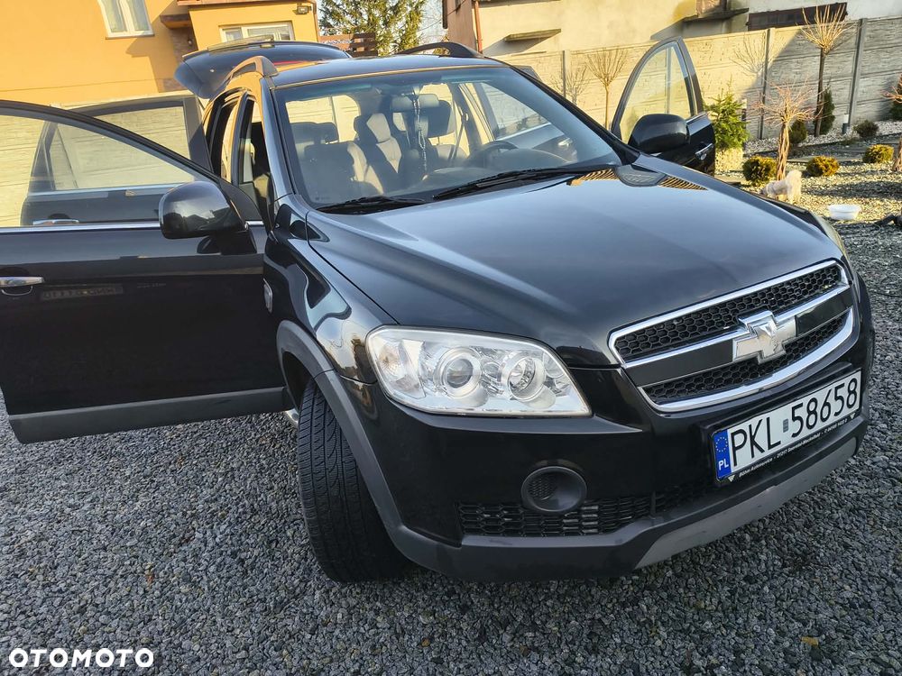 Chevrolet Captiva 2.4 LS 5os - 1