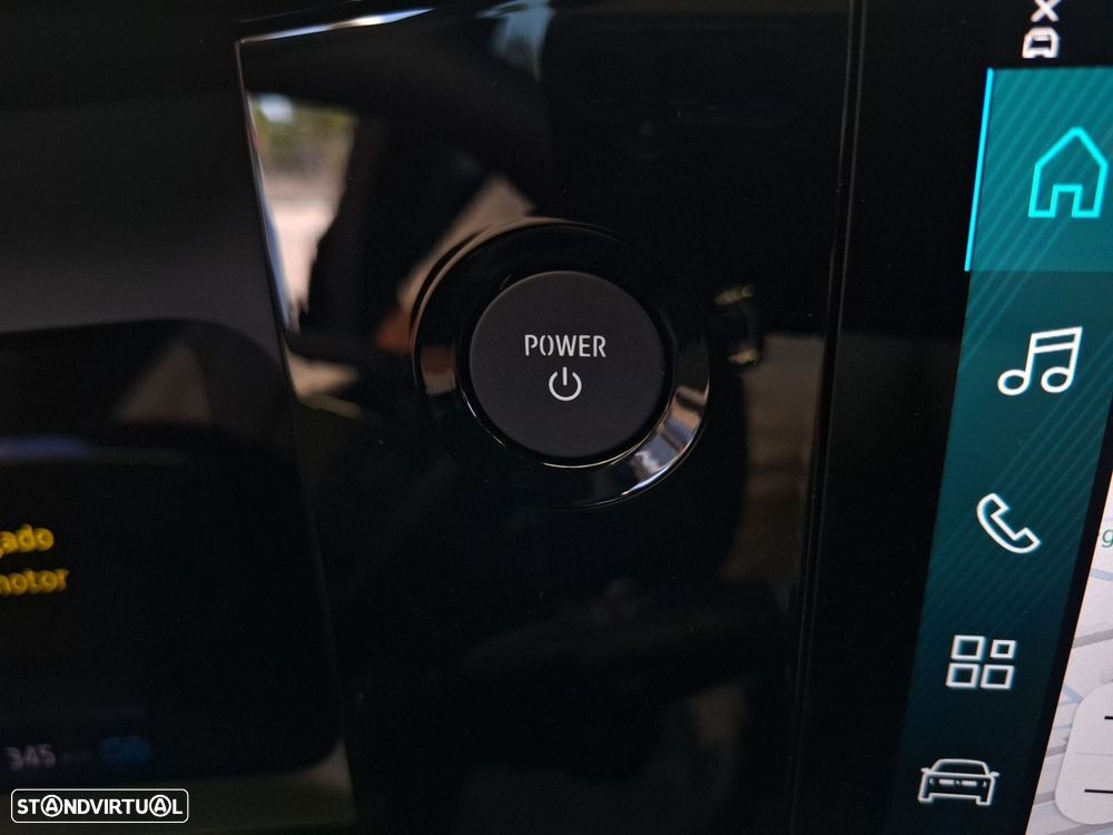 Renault 4 E-Tech 52 kWh Iconic Autonomia Conforto - 18