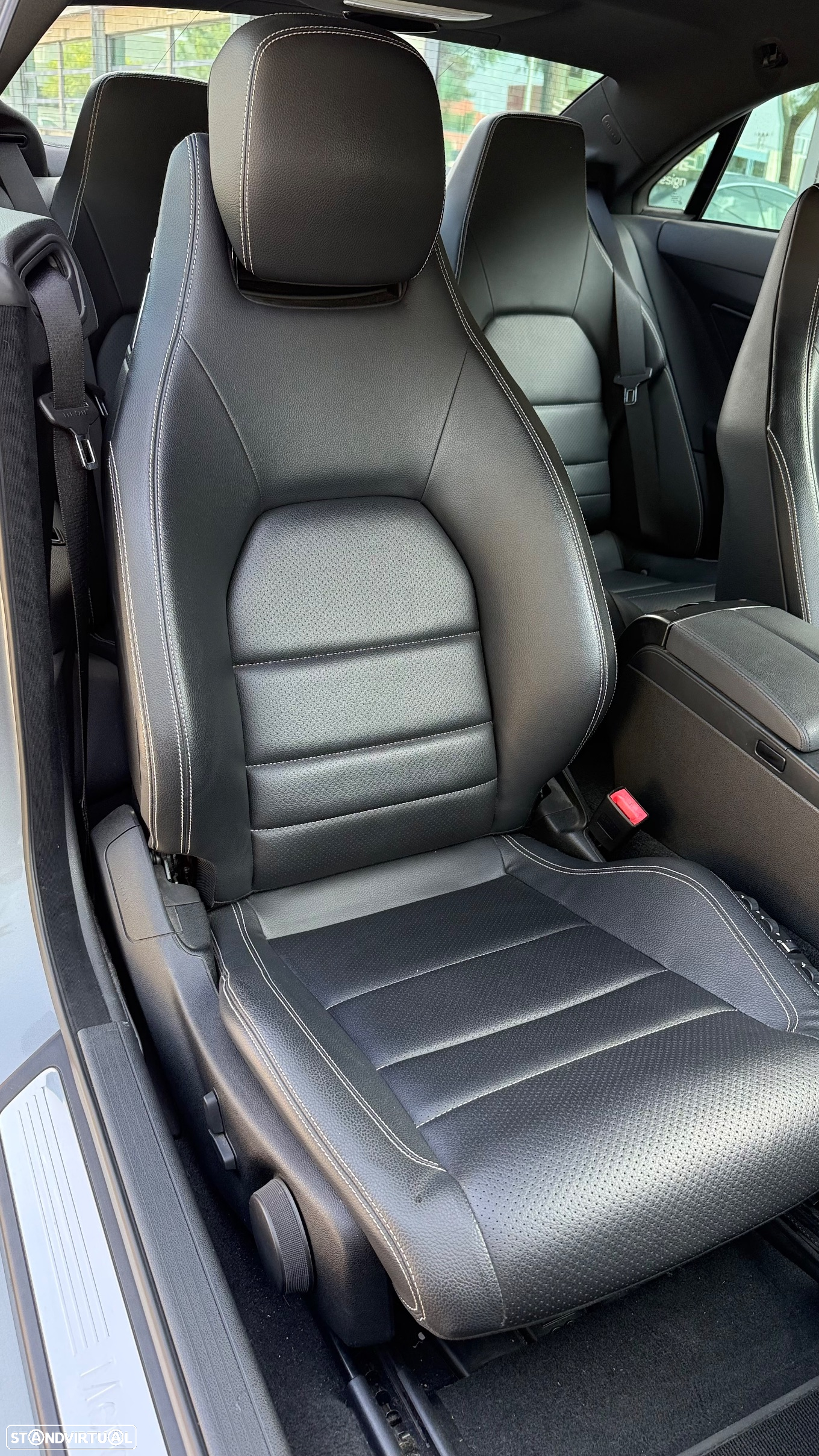 Mercedes-Benz E 250 CDi Avantgarde BlueEfficiency Auto. - 39