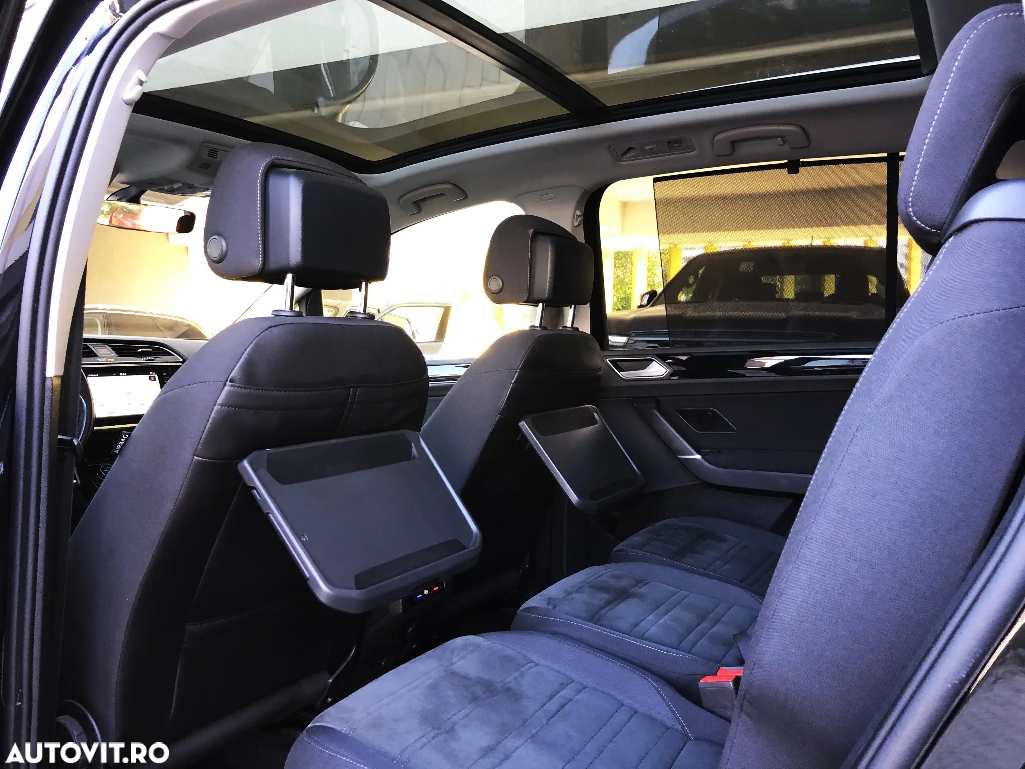 Volkswagen Touran 2.0 TDI DSG Highline - 14