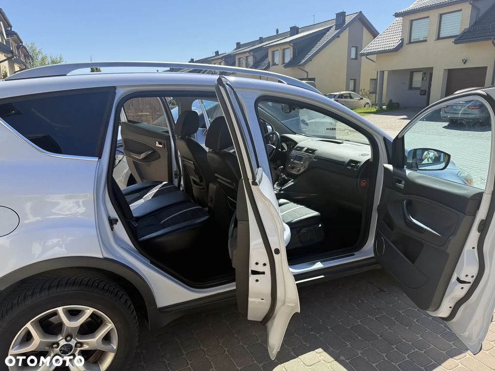 Ford Kuga 2.0 TDCi Titanium FWD - 7
