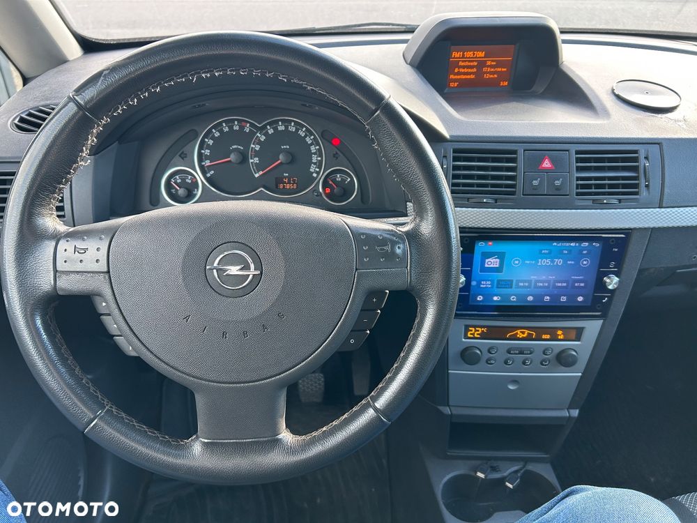 Opel Meriva 1.6 16V Cosmo - 11