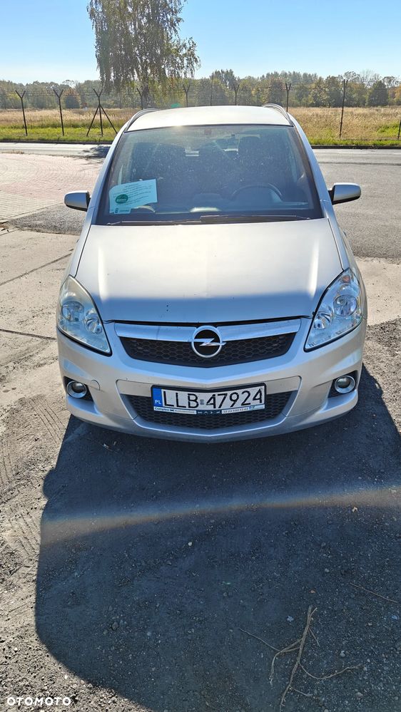 Opel Zafira 1.9 CDTI Sport - 3