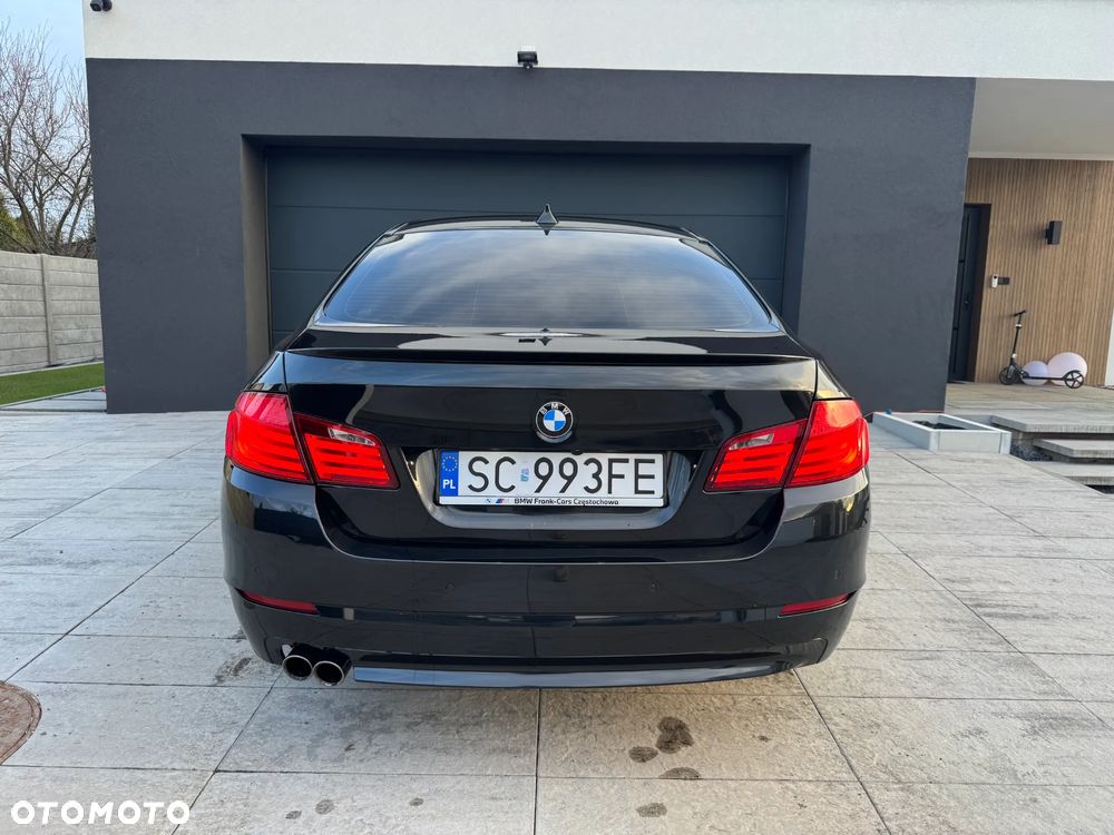 BMW Seria 5 520d Efficient Dynamics Edition - 9