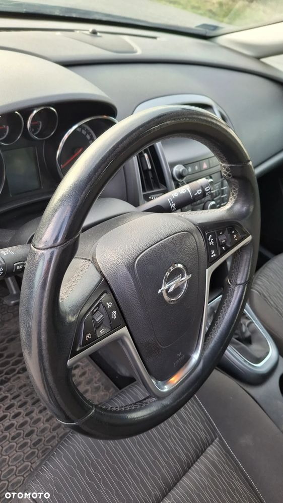 Opel Astra 1.7 CDTI - 9