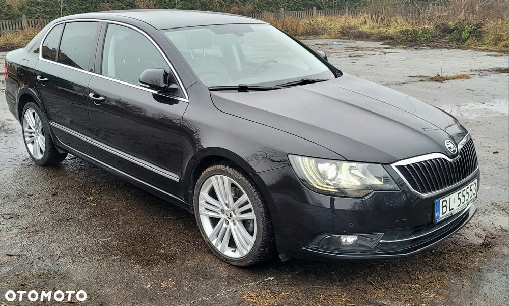 Skoda Superb 2.0 TDI Elegance DSG - 6