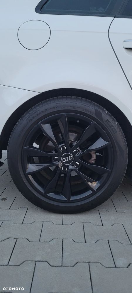 Audi A3 Sportback 1.6 TDI DPF Ambiente S tronic - 7