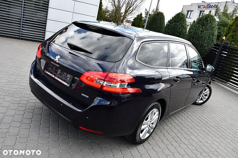 Peugeot 308 BlueHDi 120 Stop & Start Allure - 4