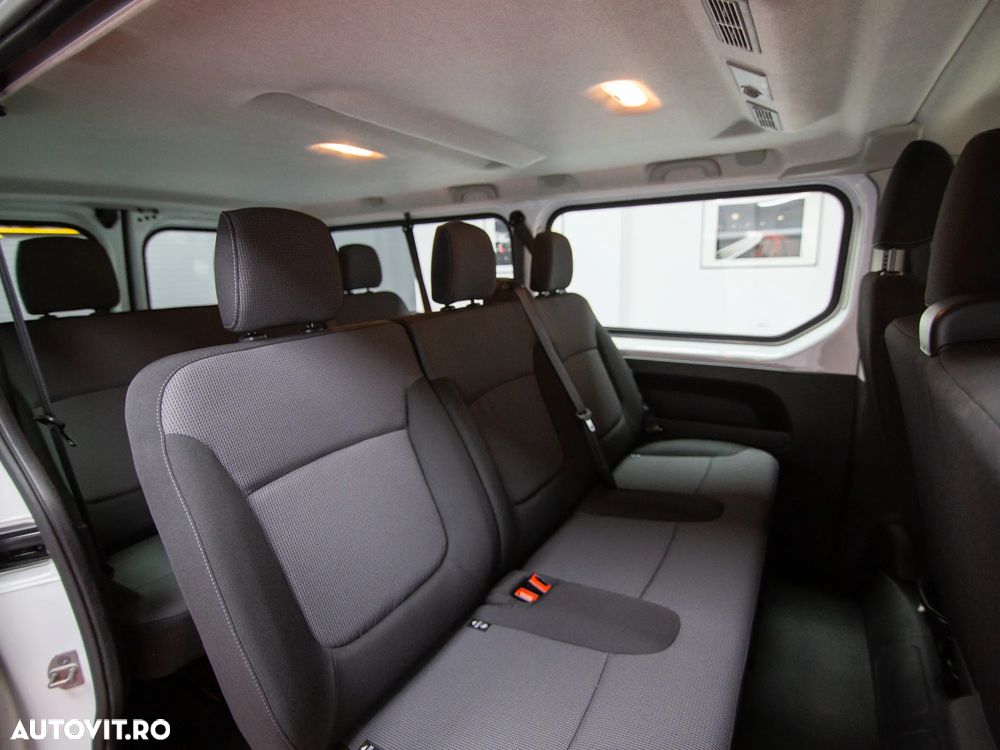 Renault Trafic 2.0 Blue dCi 110 S&S L2 8+1 Life - 10