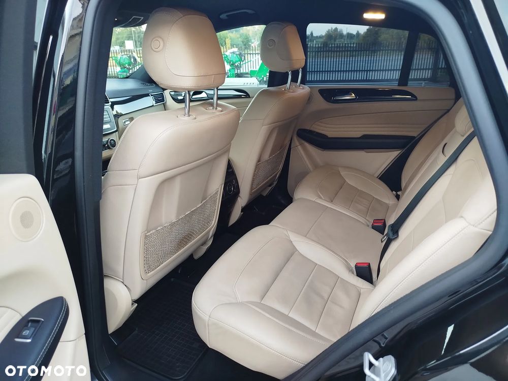 Mercedes-Benz GLE 350 d Coupe 4Matic 9G-TRONIC AMG Line - 15
