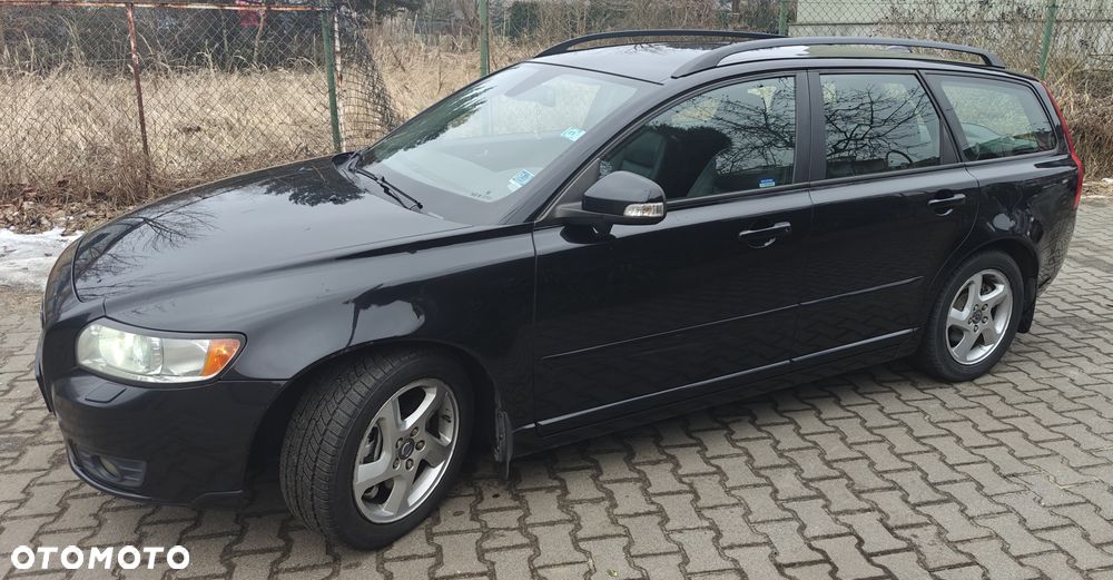 Volvo V50 - 2