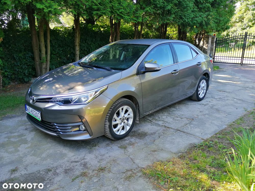 Toyota Corolla 1.6 Comfort - 1