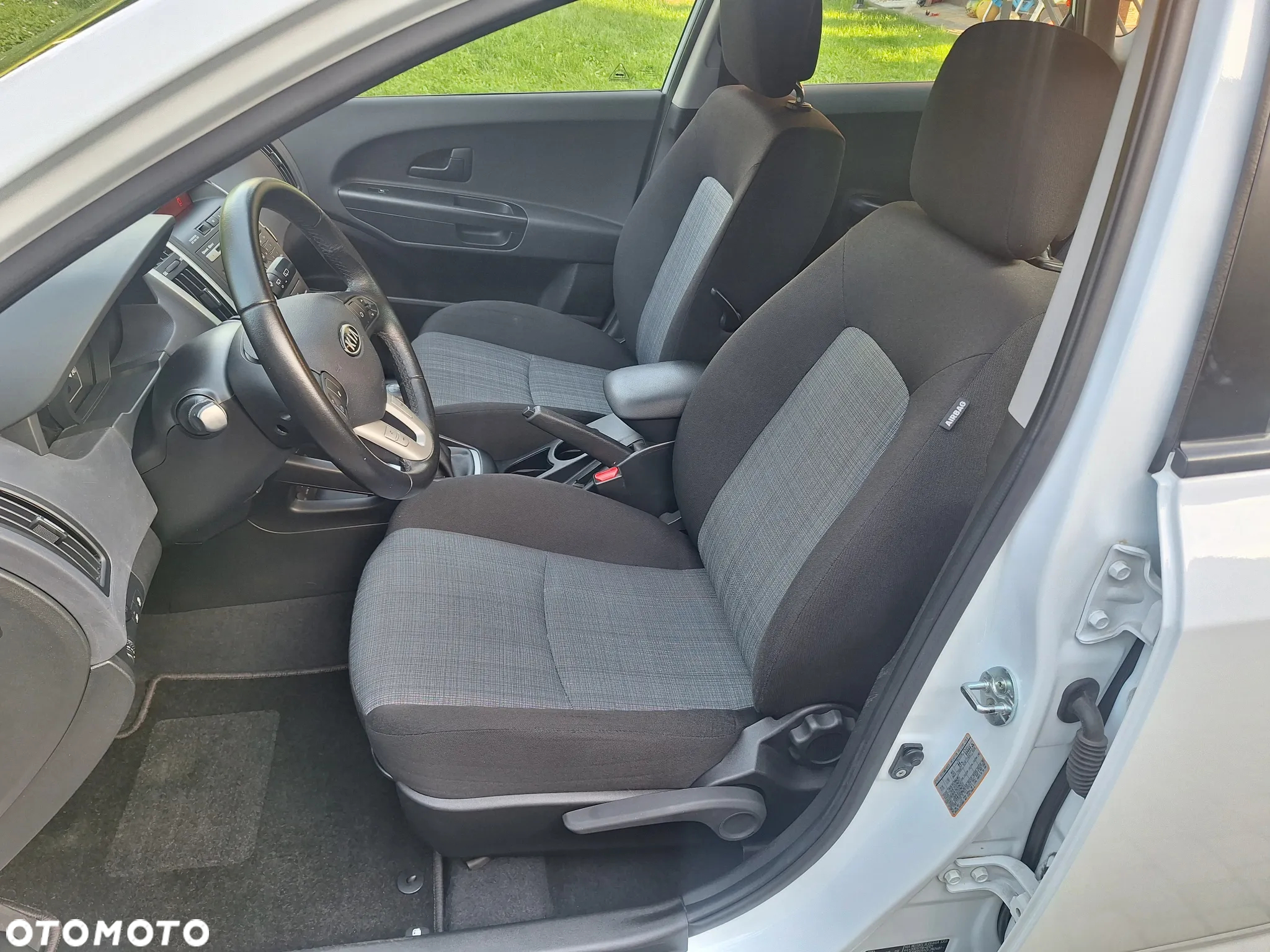 Kia Ceed Cee'd 1.4 Comfort + - 8