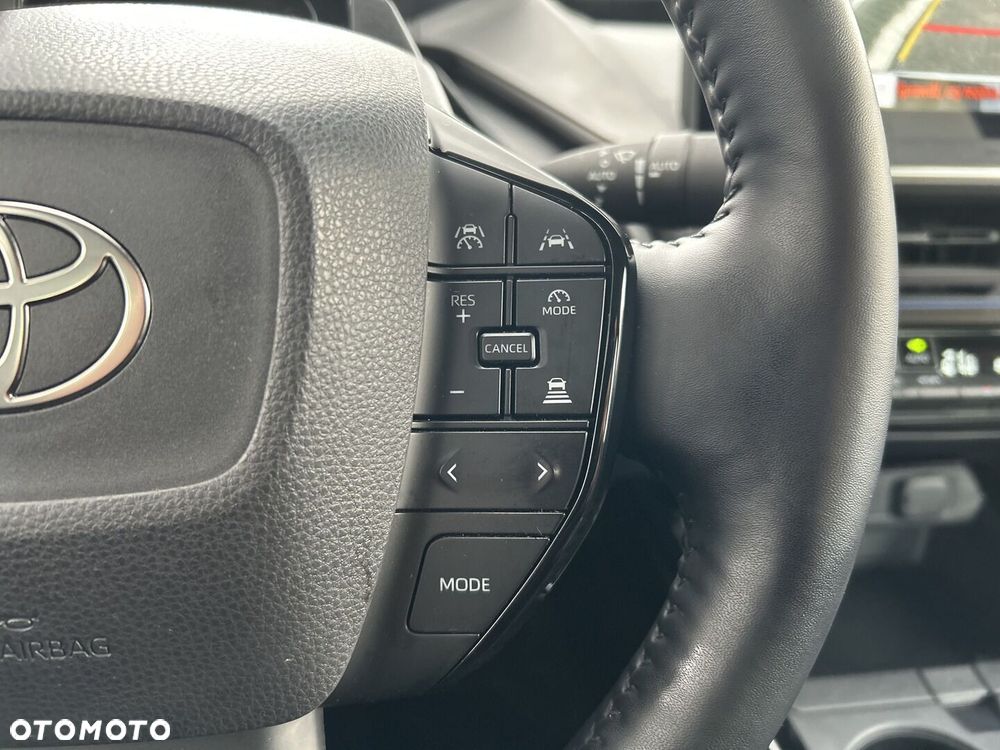 Toyota Prius - 16