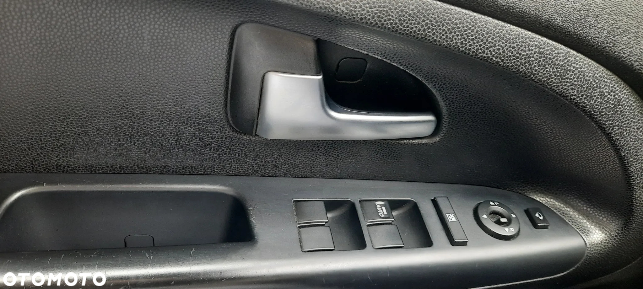 Kia Venga - 13