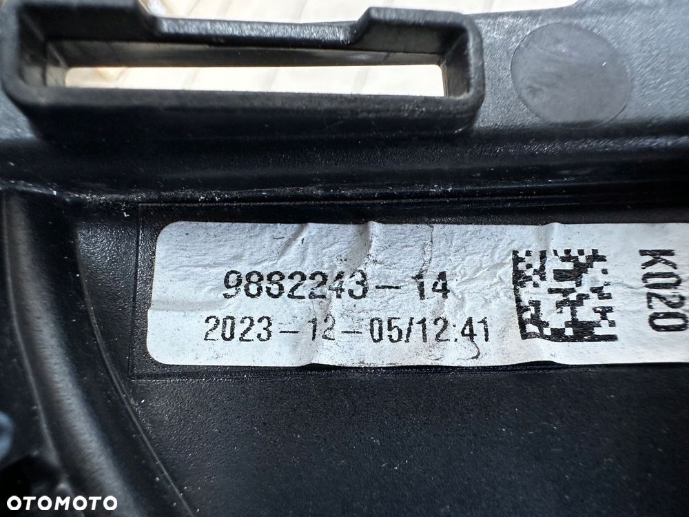 GRILL GRIL ATRAPA CHŁODNICY BMW 2 U06 9882243-13 - 9