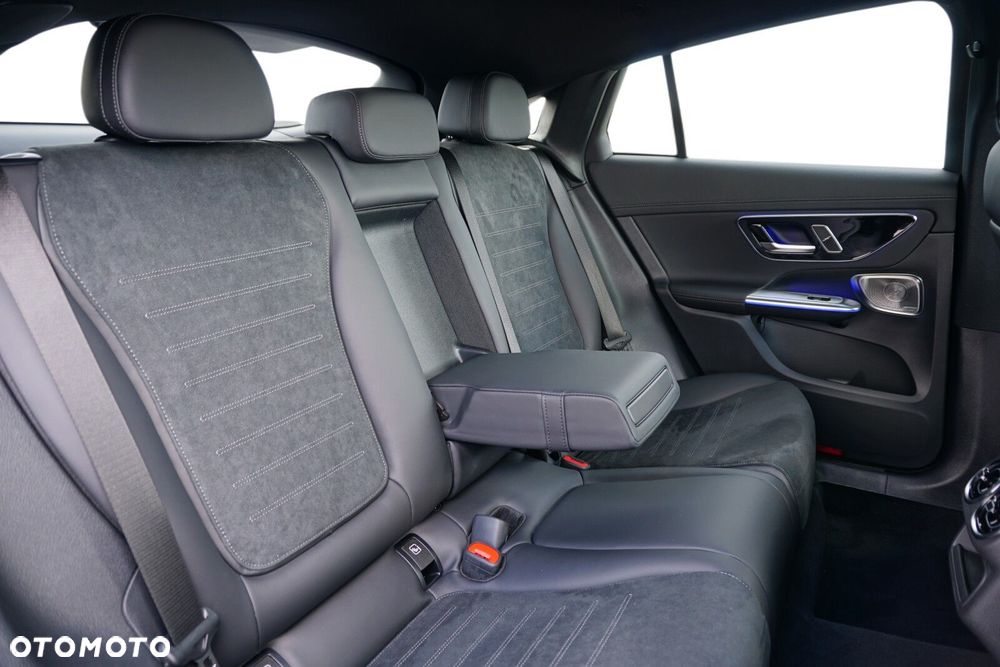 Mercedes-Benz GLC 220 d mHEV 4-Matic AMG Line - 10