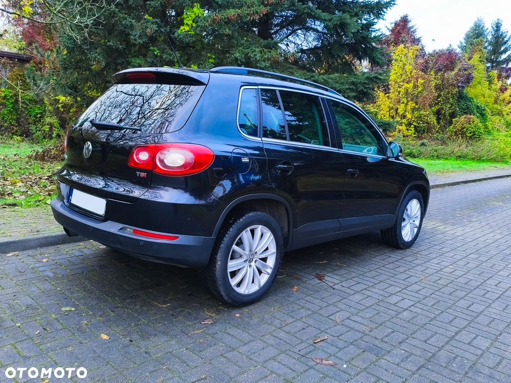 Volkswagen Tiguan - 27