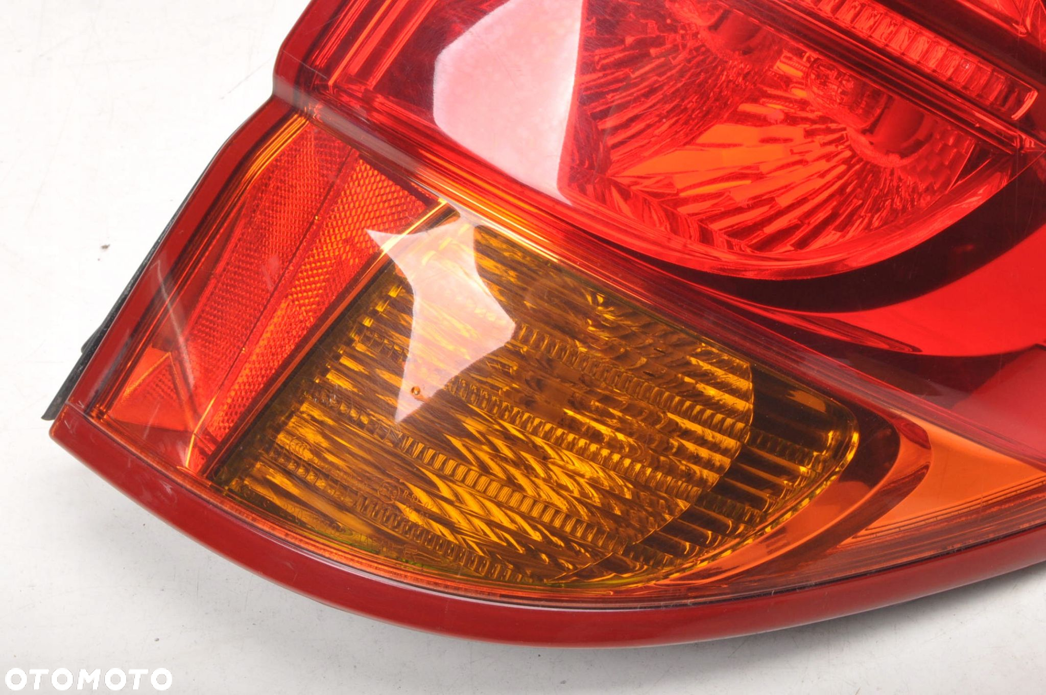 SUBARU OUTBACK III LAMPA PRAWA TYLNA PRAWY TYŁ - 2