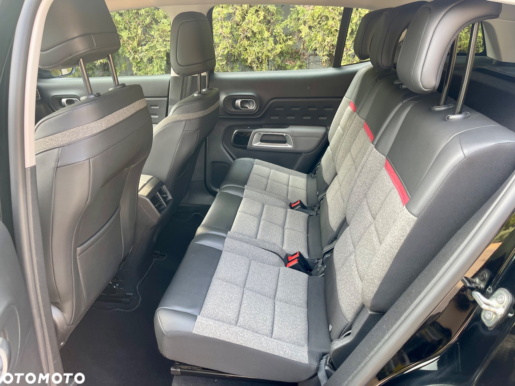 Citroën C5 Aircross Hybrid 225 e-EAT8 FEEL PACK - 18