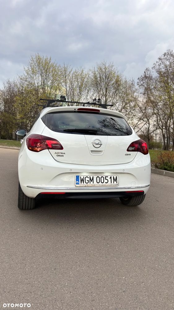 Opel Astra 1.7 CDTI DPF Cosmo - 5