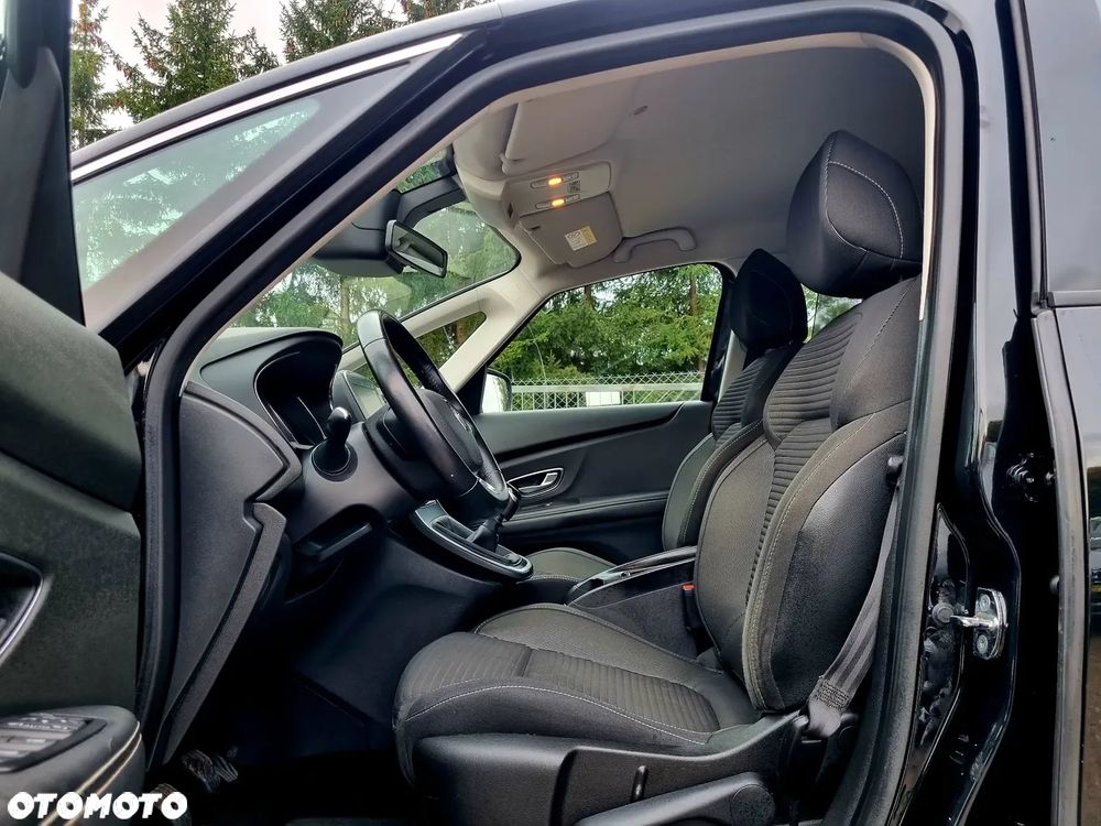 Renault Scenic ENERGY TCe 130 INTENS - 9