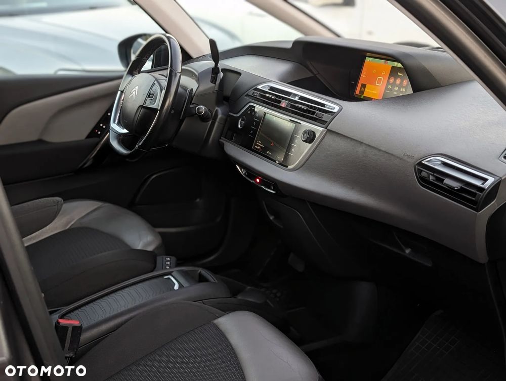 Citroën C4 Grand Picasso 1.6 BlueHDi Shine S&S EAT6 - 23