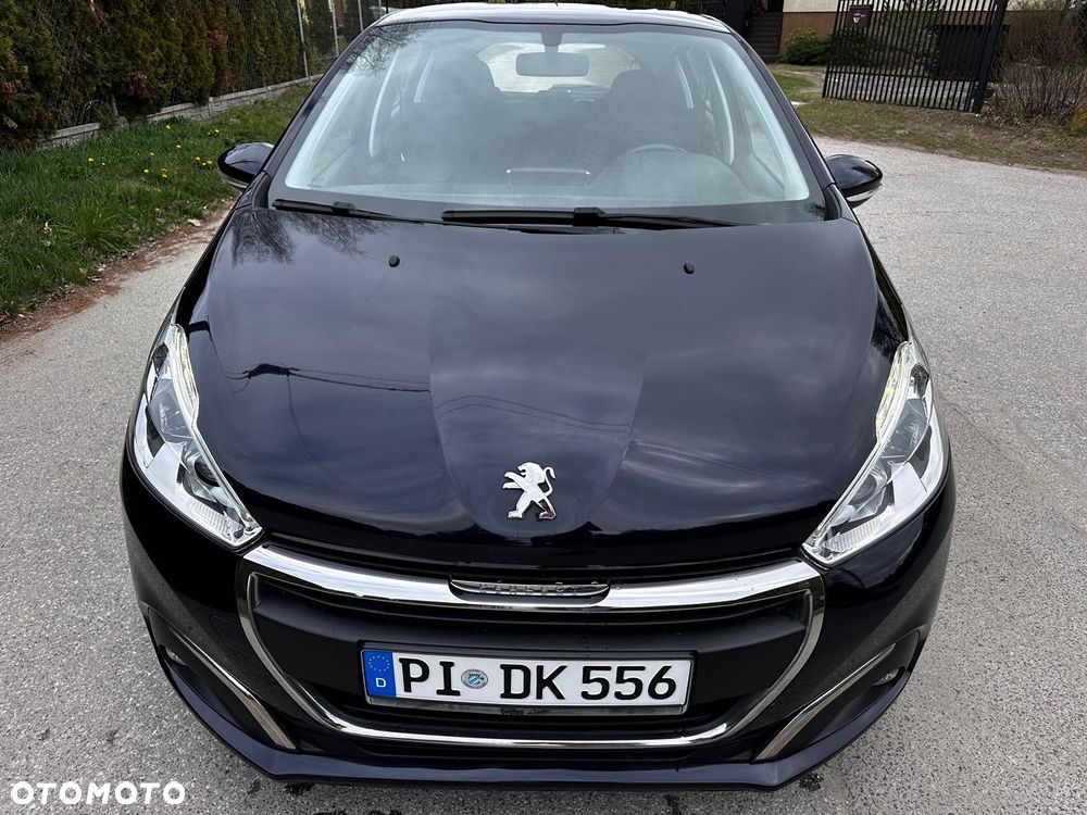 Peugeot 208 - 9
