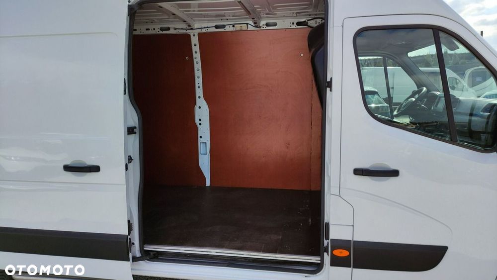Opel Movano - 8