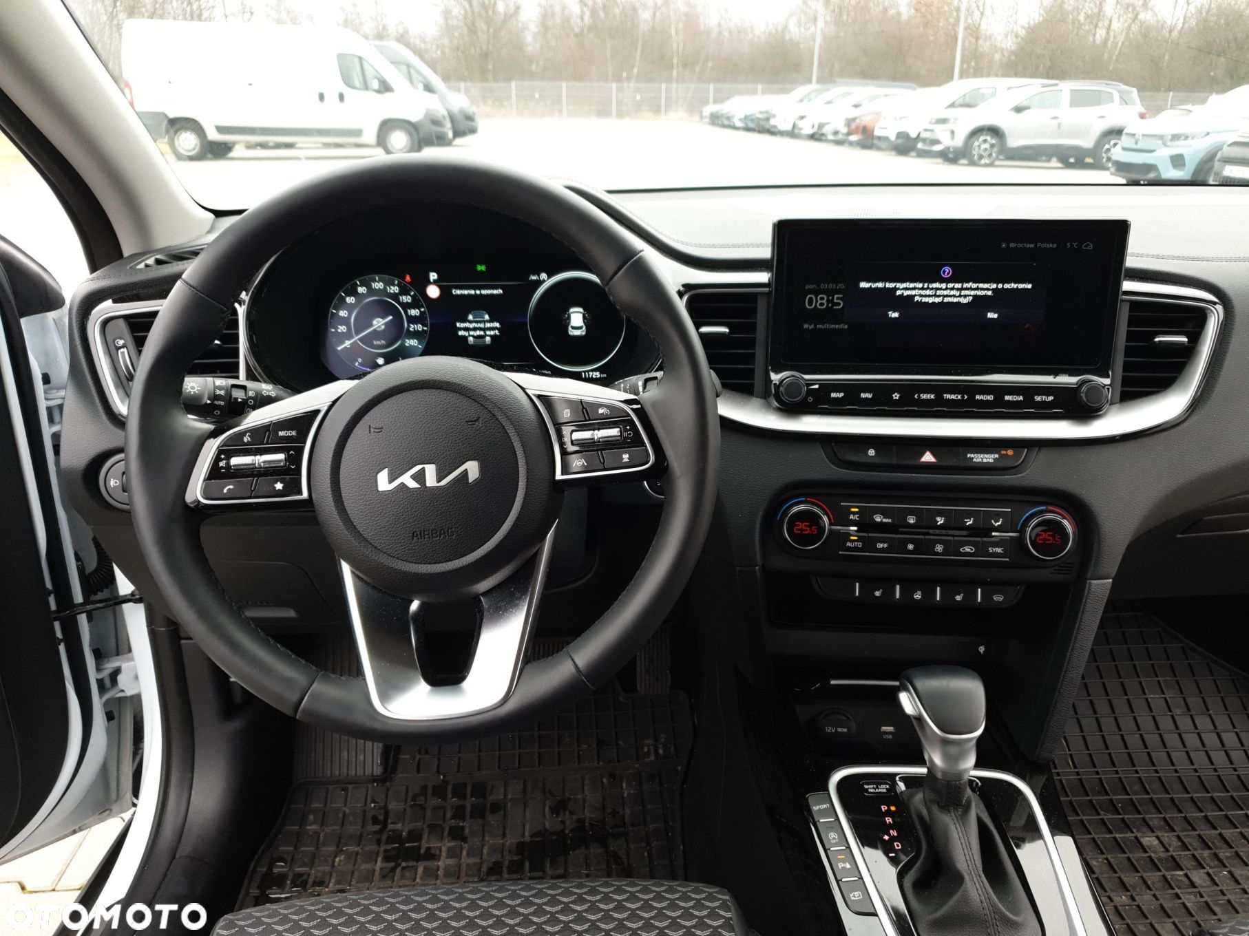 Kia XCeed - 13