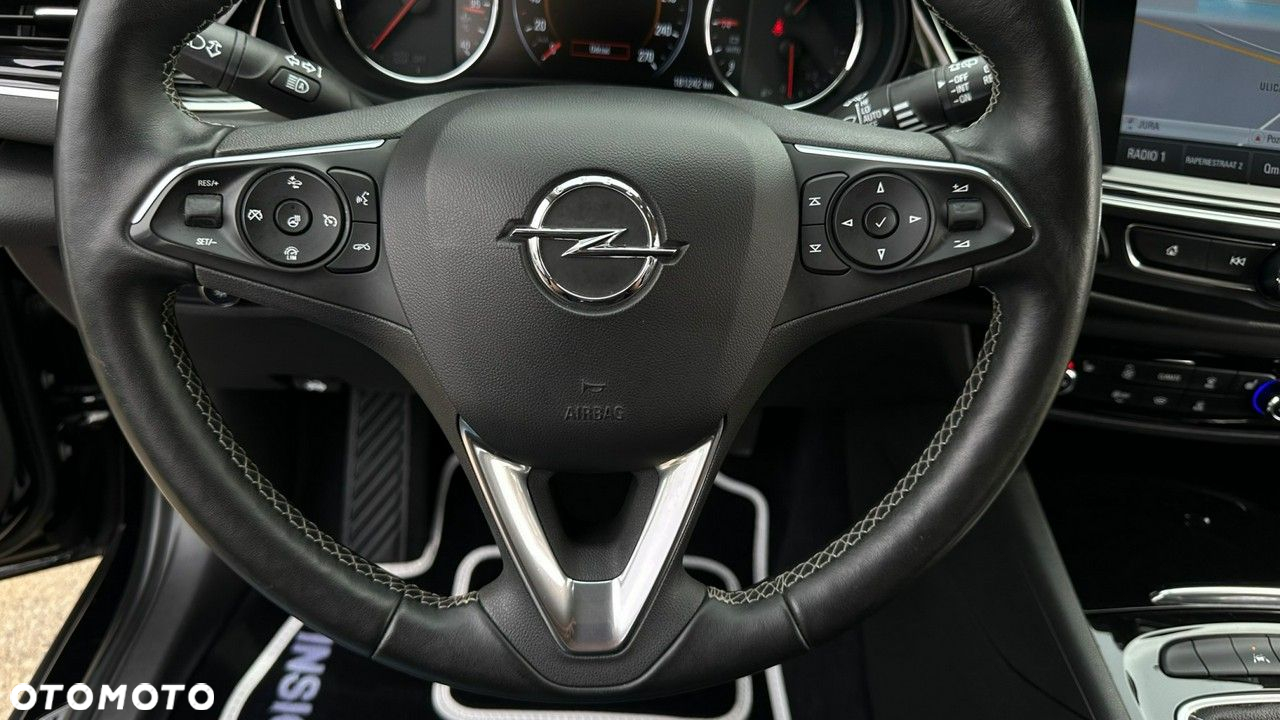 Opel Insignia - 18