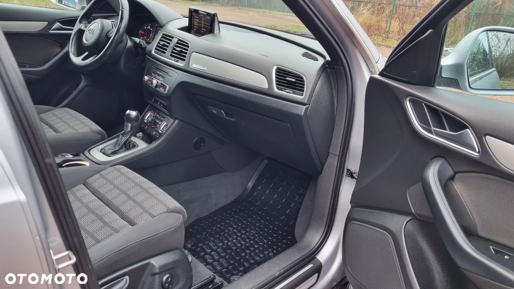 Audi Q3 2.0 TDI Quattro S tronic - 12