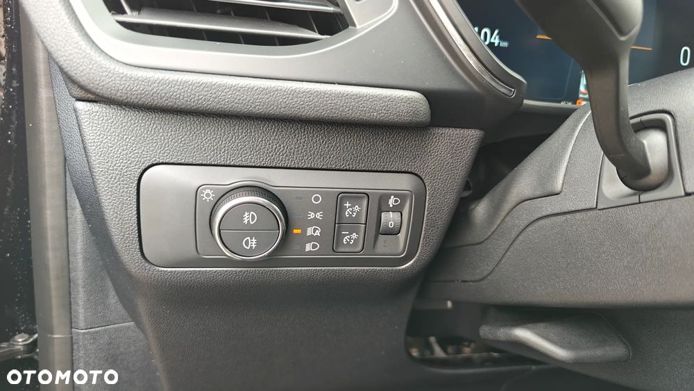 Ford Kuga 2.5 Duratec FHEV TITANIUM - 19