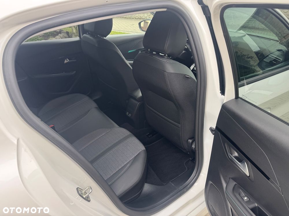 Peugeot 208 PureTech 100 Allure Pack - 16