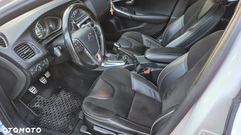 Volvo V40 D4 RDesign - 13