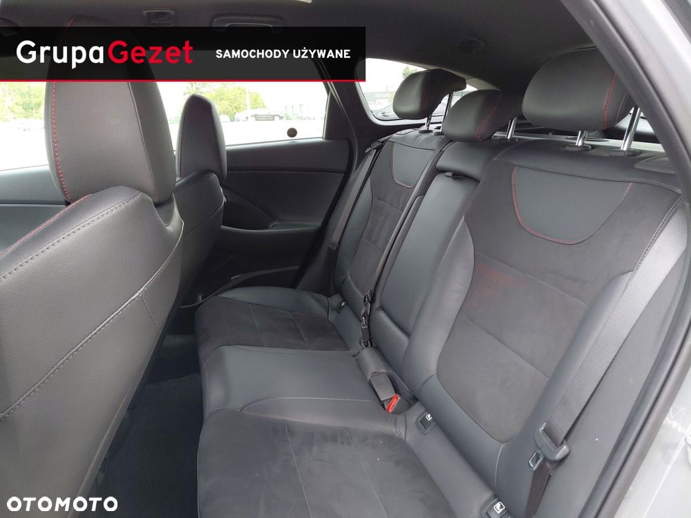 Hyundai i30 - 23