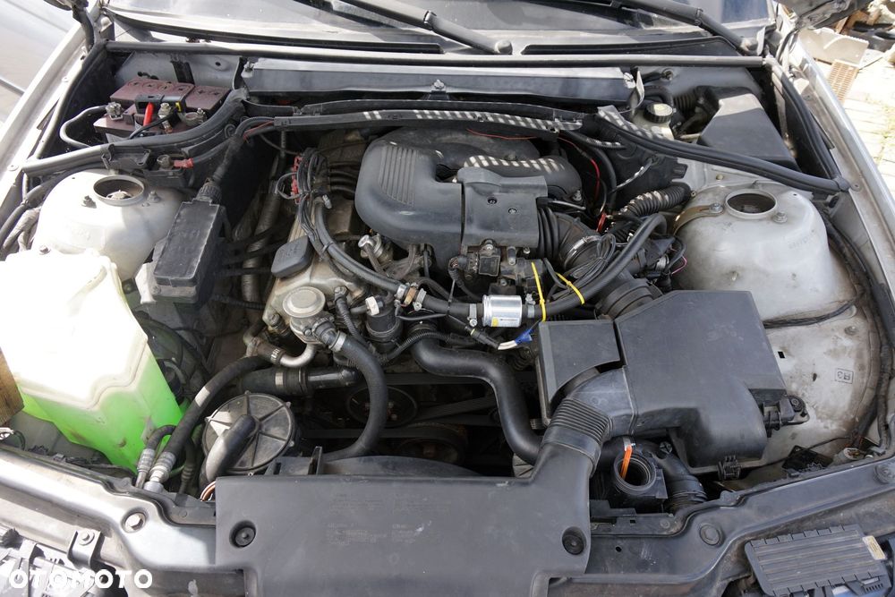 BMW 3 E46 SEDAN 2000 354 1.9 8V M43B19 118KM S5D250G-TBDH SREBRNY na części - 9