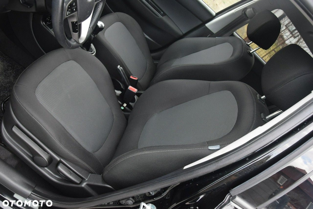 Hyundai i20 1.25 Comfort - 20