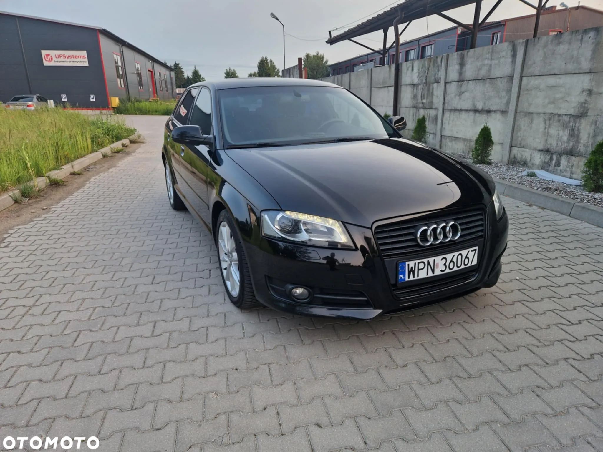 Audi A3 1.8 TFSI Sportback Attraction - 1