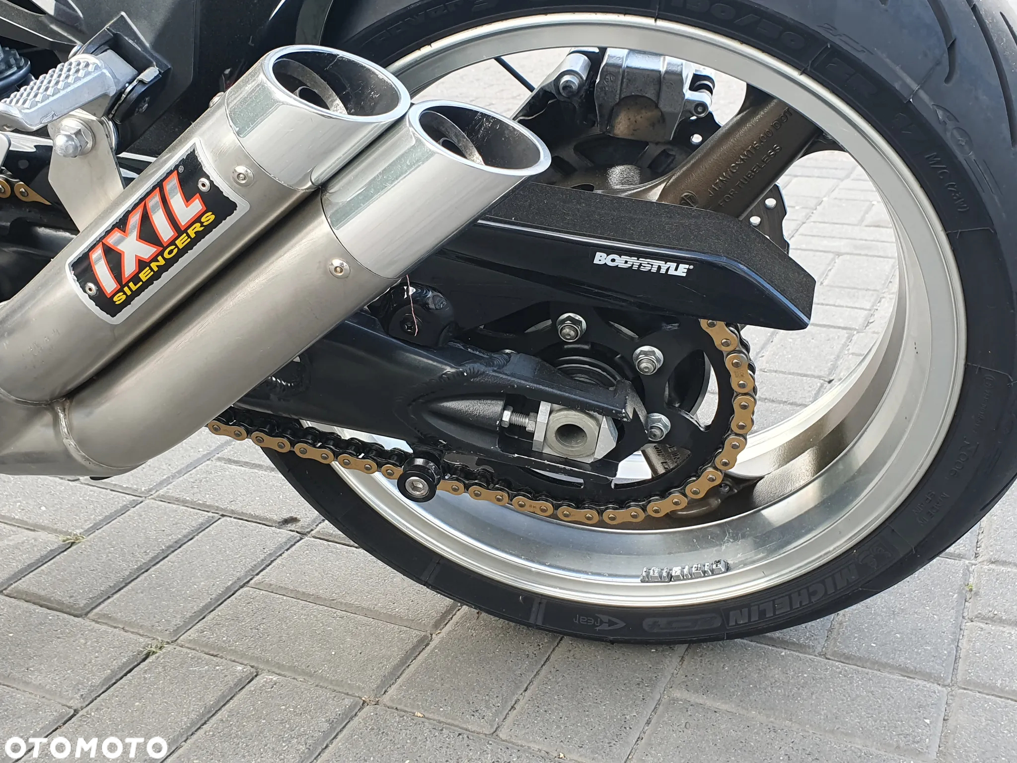 Kawasaki Z - 32