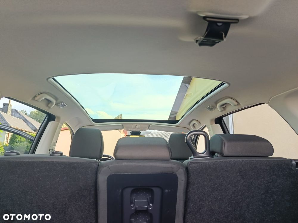 Nissan Qashqai+2 2.0 tekna - 26