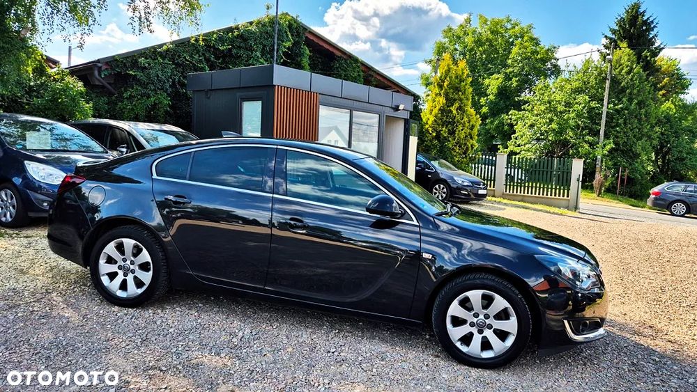 Opel Insignia 1.6 T Cosmo S&S EU6 - 9
