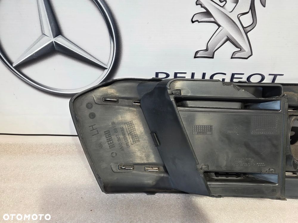 AUDI Q7 4M0 II 14- LEWA KRATKA BOCZNA ZDERZAKA PRZEDNIEGO PRZÓD NR 4M0807681S NR AUKCJI KB12 - 8
