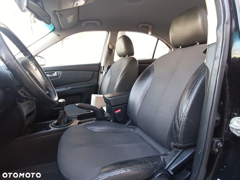 Kia Magentis 2.0 CRDi Platinium - 14