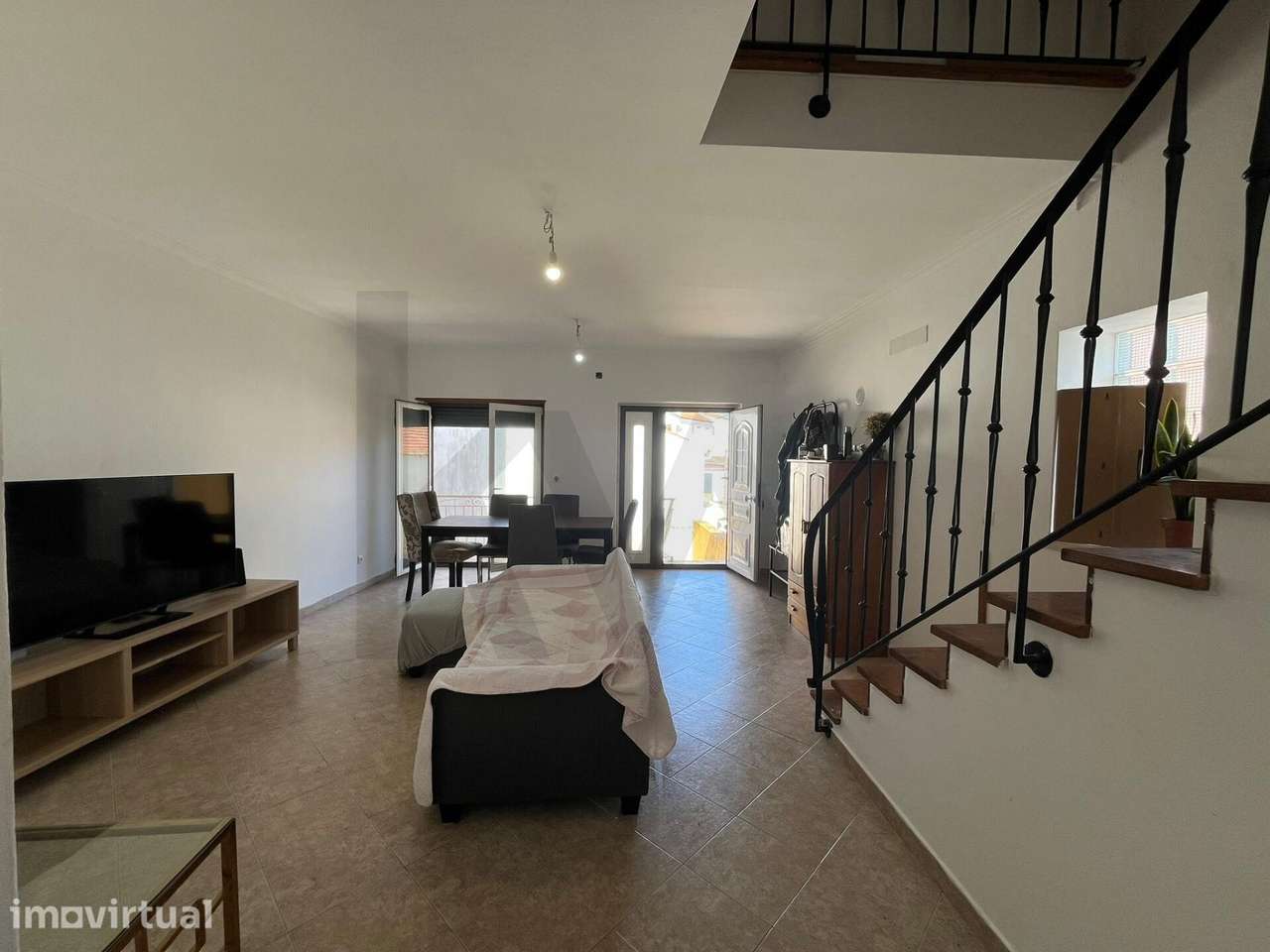 Moradia de 2 pisos, T4, com espaço exterior,  Torres Vedras -  Turcifa - Grande imagem: 4/17