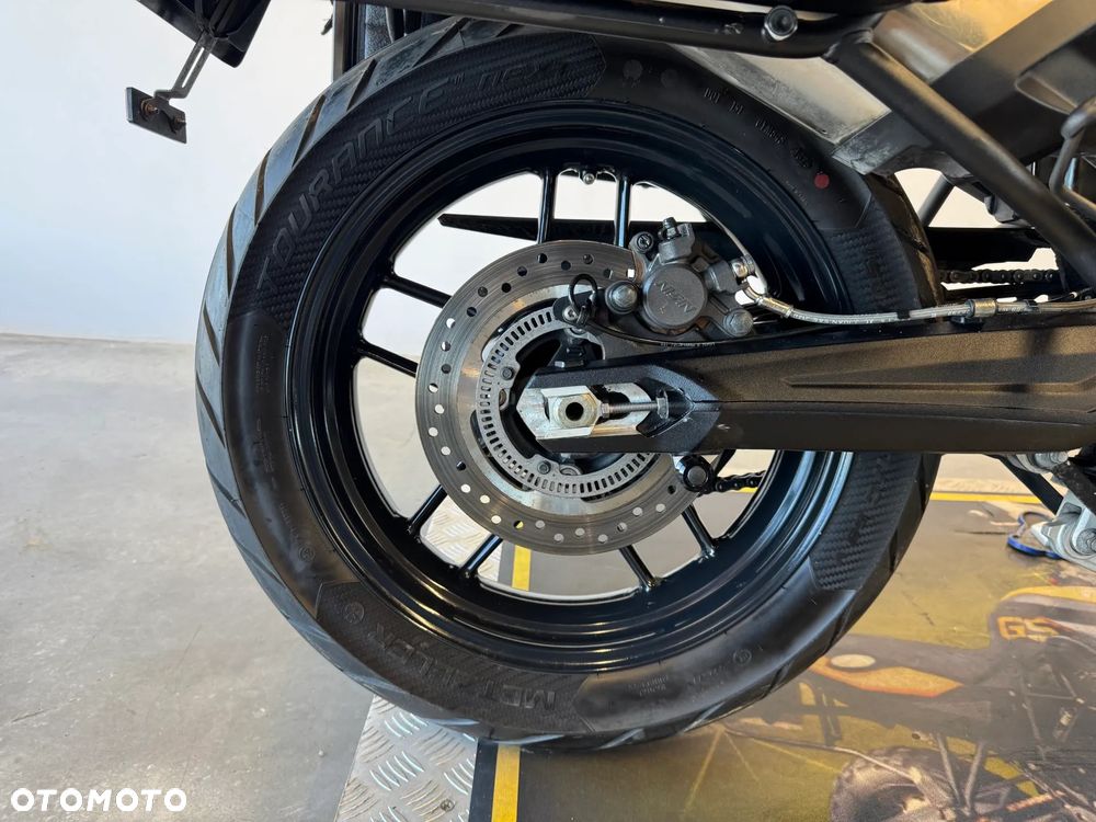 Triumph Tiger - 15