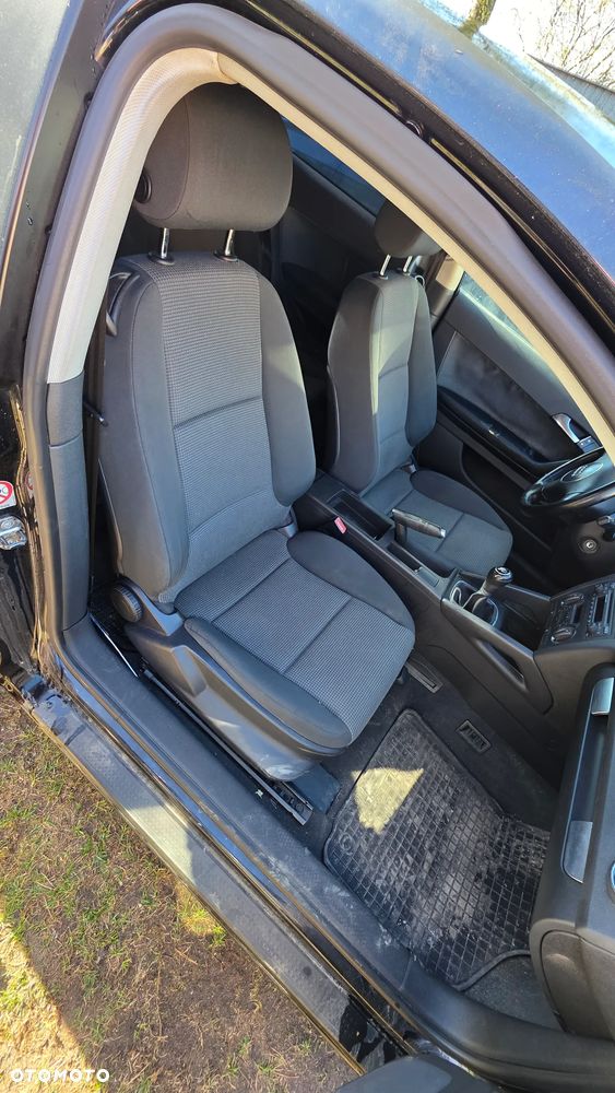 Audi A3 3-drzwiowe 1.6 Ambiente - 9