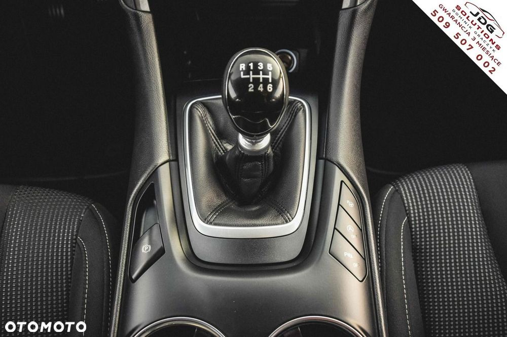 Ford Mondeo - 24
