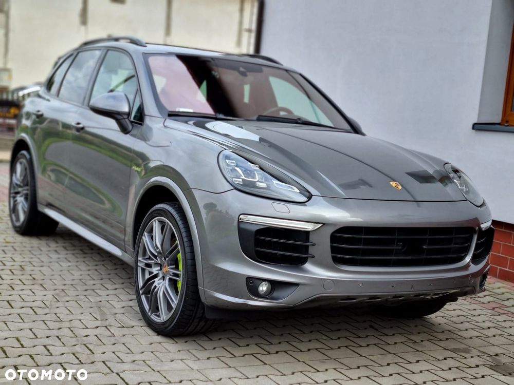 Porsche Cayenne - 13